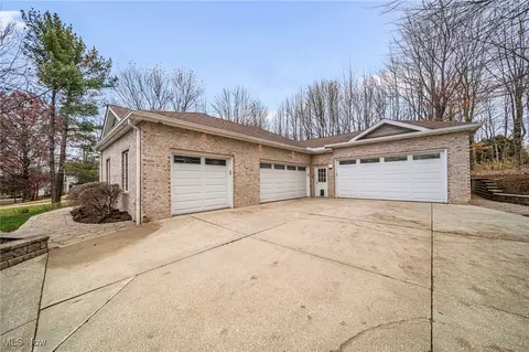 2675 Deer Run, Willoughby Hills, OH 44094 photo 41