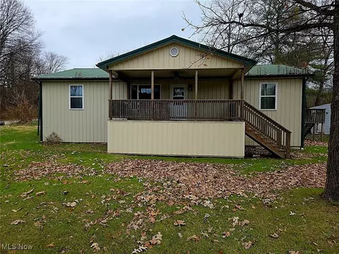 10796 State Route 155 SE, Corning, OH 43730