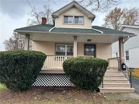 3950 E 121st St, Cleveland, OH 44105