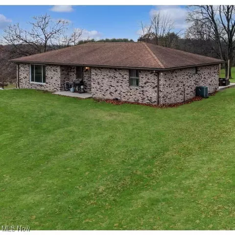 8380 County Road 39, Bloomingdale, OH 43910