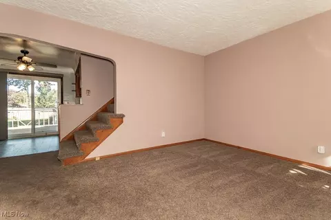 29815 Phillips Ave, Wickliffe, OH 44092 photo 8