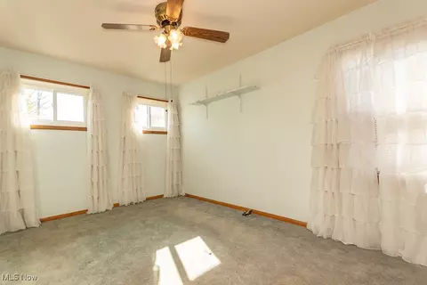 29815 Phillips Ave, Wickliffe, OH 44092 photo 18