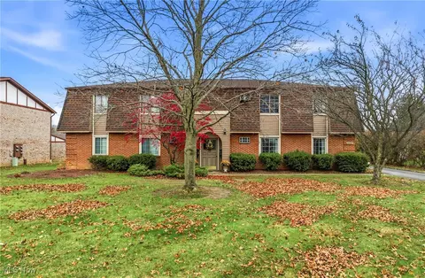 102 Carter Cir #1, Boardman, OH 44512