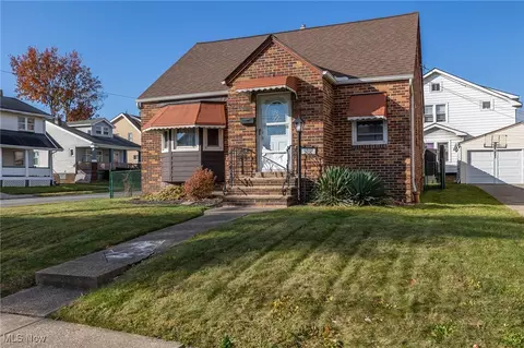 5032 E 110th St, Garfield Heights, OH 44125