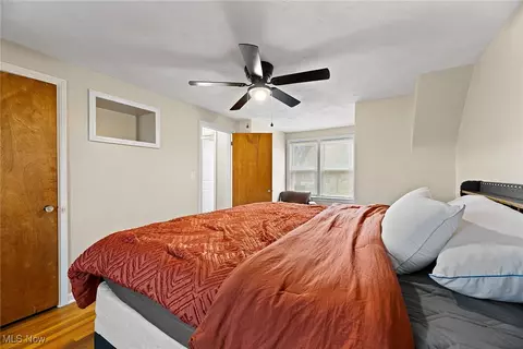 385 Hilliard Rd, Elyria, OH 44035 photo 18