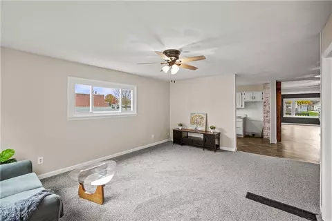 815 Park St, Willard, OH 44890 photo 12