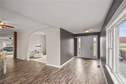 815 Park St, Willard, OH 44890 photo 3