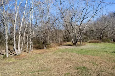 Old Mill Road, Saint Marys, WV 26170