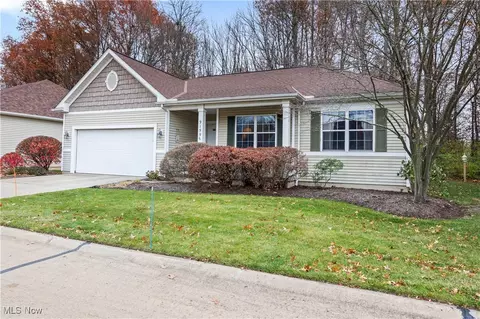 9159 E Windsor Dr, Olmsted Falls, OH 44138
