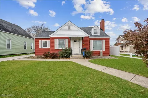 119 Saratoga Ave SW, Canton, OH 44710