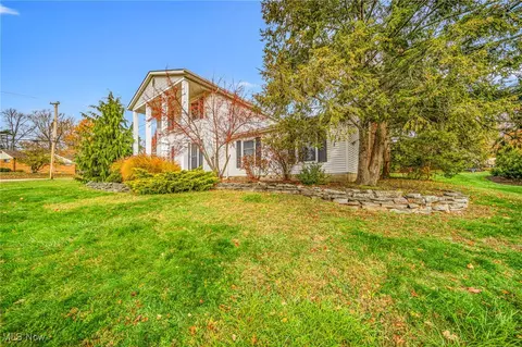 91 Paradise Rd, Painesville, OH 44077