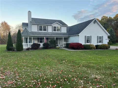 11525 Rapp Rd, New Middletown, OH 44442