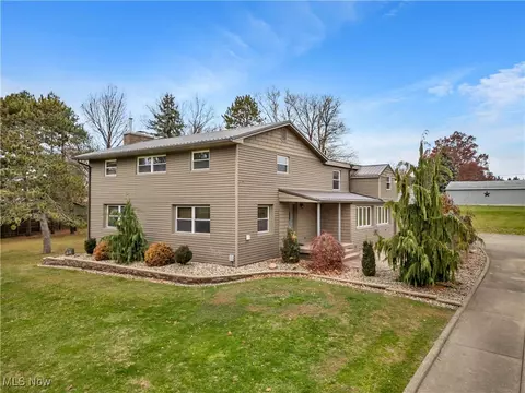 506 Logan Rd, Mansfield, OH 44907