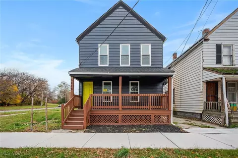 9918 Quebec Ave, Cleveland, OH 44106