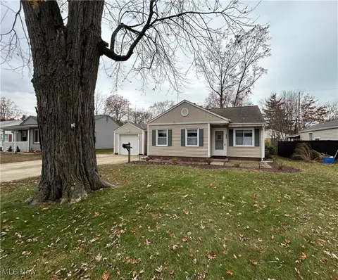 6430 Seneca Trl, Mentor, OH 44060
