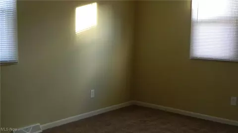 Bedroom - 1210 Prospect St, Elyria, OH 44035 photo 1 of 1