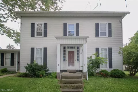 118 N Main St, Poland, OH 44514