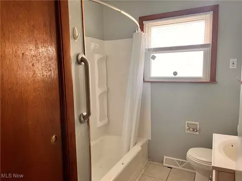 Bath - 1203 E 17th St, Ashtabula, OH 44004 photo 2 of 2