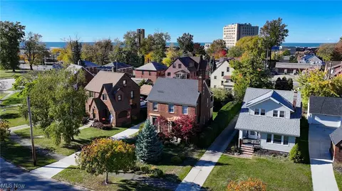 19131 S Lake Shore Blvd, Euclid, OH 44119