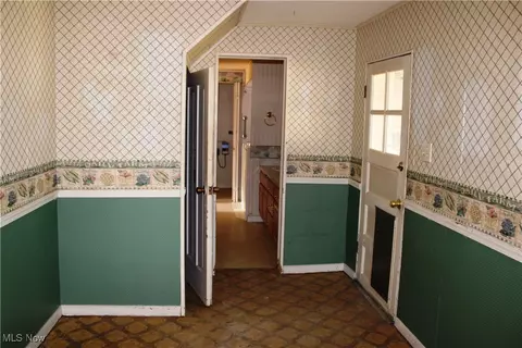 Entry Way - 27 E Main St, Lucas, OH 44843 photo 1 of 1