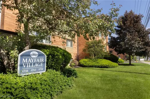 1742 Wagar Rd #104, Rocky River, OH 44116