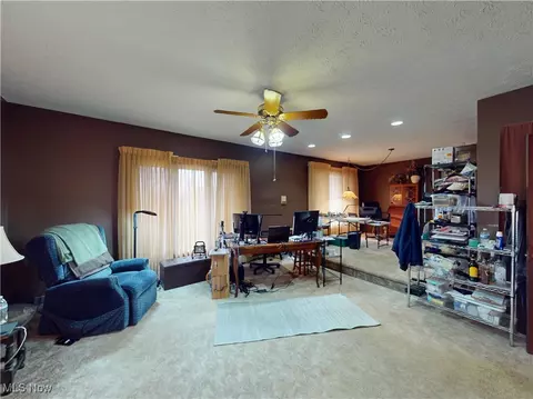 Living - 2915 Millgate Dr, Willoughby Hills, OH 44094 photo 1 of 3