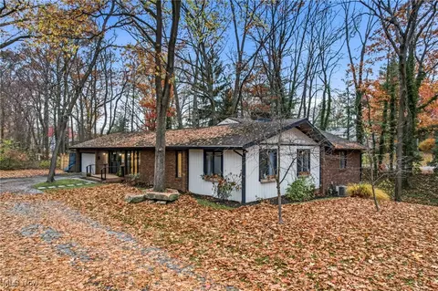 264 Pheasant Run Rd SE, Warren, OH 44484