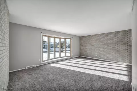 Living - 2016 Coventry Dr, Parma, OH 44134 photo 1 of 7