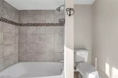 Bath - 2016 Coventry Dr, Parma, OH 44134 photo 2 of 3