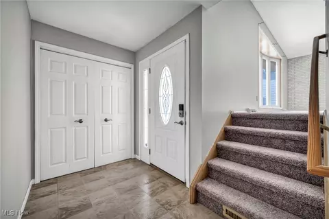 Entry Way - 2016 Coventry Dr, Parma, OH 44134 photo 1 of 1