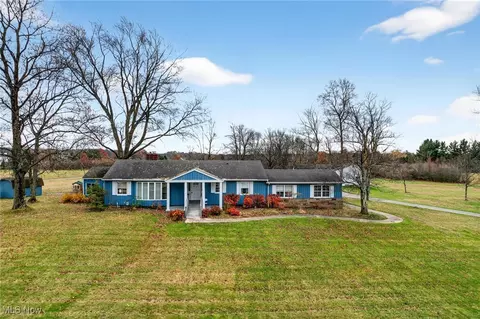 13149 Gar Hwy, Chardon, OH 44024