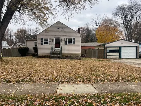 1607 Northmoreland Blvd, Cuyahoga Falls, OH 44221