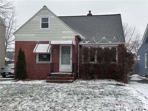 Exterior - 363 E 324th St, Willowick, OH 44095 photo 1 of 6