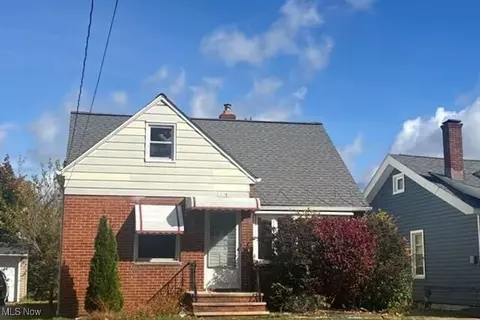 363 E 324th St, Willowick, OH 44095