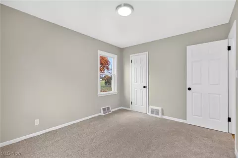 Bedroom - 24181 Devoe Ave, Euclid, OH 44123 photo 4 of 8