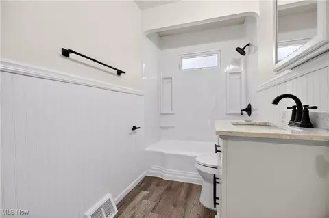 Bath - 24181 Devoe Ave, Euclid, OH 44123 photo 2 of 4