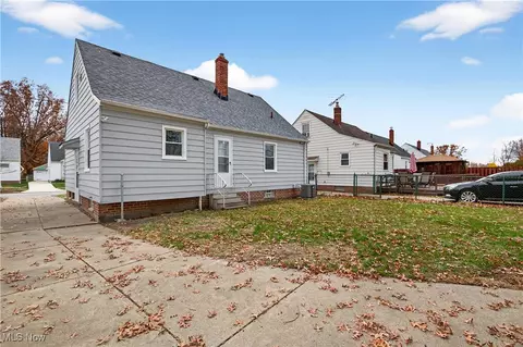 Exterior - 24181 Devoe Ave, Euclid, OH 44123 photo 5 of 5