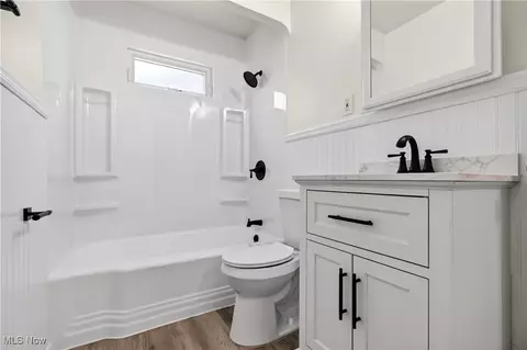 Bath - 24181 Devoe Ave, Euclid, OH 44123 photo 1 of 4