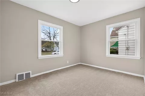 Bedroom - 24181 Devoe Ave, Euclid, OH 44123 photo 1 of 8