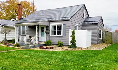 825 E College St, Alliance, OH 44601