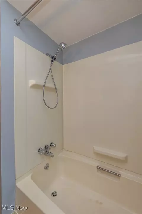 6512 Elmarge Dr, Independence, OH 44131 photo 18