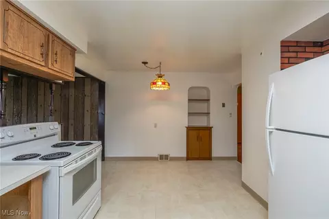 6512 Elmarge Dr, Independence, OH 44131 photo 7