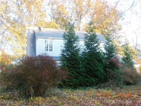 608 Union Ave, Ashtabula, OH 44004