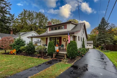 7468 Case Ave, Mentor, OH 44060 photo 2