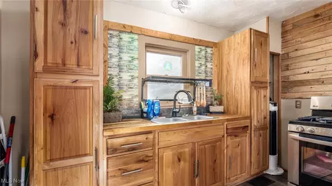 Kitchen - 8755 Main St SE, Corning, OH 43730 photo 3 of 4