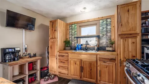 Kitchen - 8755 Main St SE, Corning, OH 43730 photo 2 of 4