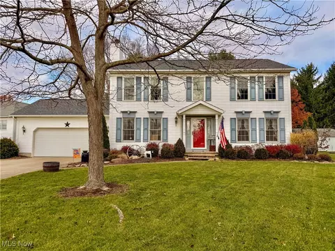123 Clevidence Ct, Seville, OH 44273
