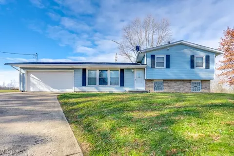 5049 Ridgeport Ave SE, Minerva, OH 44657
