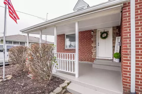 3031 26th St NW, Canton, OH 44708 photo 2