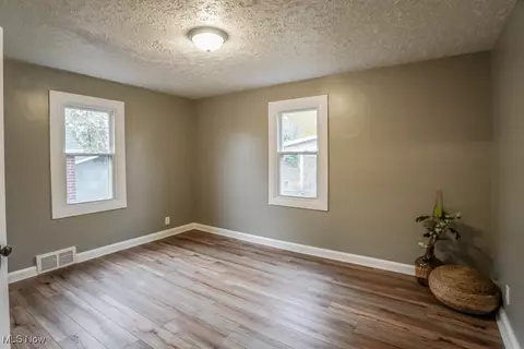 3031 26th St NW, Canton, OH 44708 photo 14